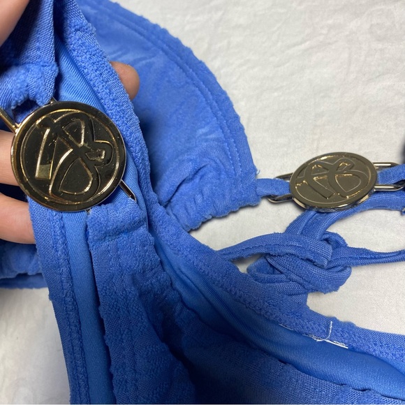 FUBU Swim Set Textured Logo Print Metal Decal Halter Triangle Suit Bikini Small - Picture 12 of 13